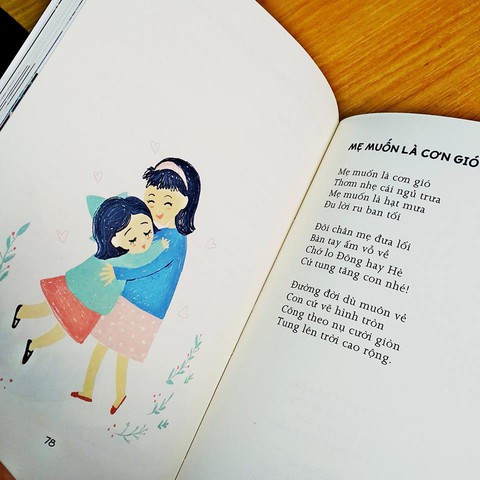 Ngày gia đình và Bạn đã bao giờ hôn bố mẹ chưa? - Ảnh 1. Ngày gia đình và Bạn đã bao giờ hôn bố mẹ chưa? - Ảnh 1.