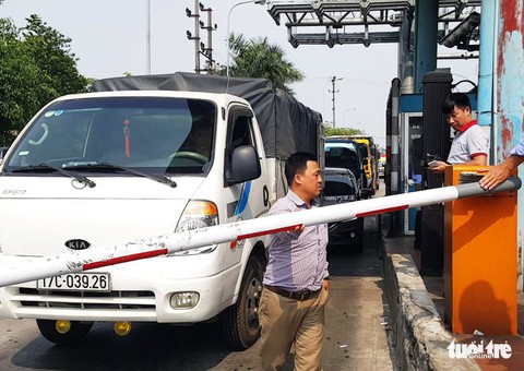 Đấu thầu công khai, loại bỏ điều khoản bí mật trong hợp đồng BOT - Ảnh 1. Đấu thầu công khai, loại bỏ điều khoản bí mật trong hợp đồng BOT - Ảnh 1.