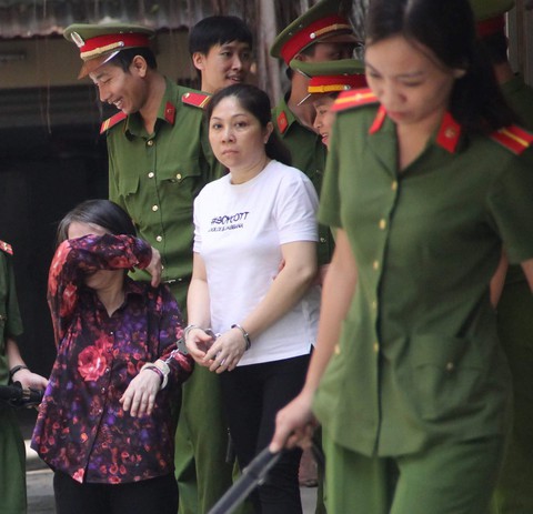 Bà trùm ma túy phẫu thuật mặt, trốn truy nã 12 năm... lãnh án - Ảnh 1. Bà trùm ma túy phẫu thuật mặt, trốn truy nã 12 năm... lãnh án - Ảnh 1.