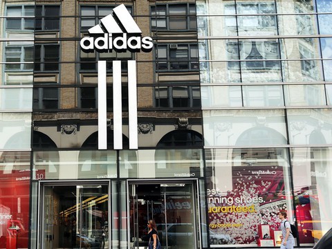 Dữ liệu hàng triệu khách hàng của Adidas bị rò rỉ - Ảnh 1. Dữ liệu hàng triệu khách hàng của Adidas bị rò rỉ - Ảnh 1.