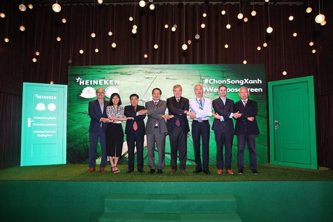 HEINEKEN Việt Nam truyền thông điệp Chọn sống xanh - Ảnh 1. HEINEKEN Việt Nam truyền thông điệp Chọn sống xanh - Ảnh 1.