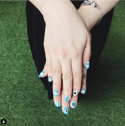 10 bộ nail cực chất cổ vũ vòng 1/8 World Cup - Ảnh 2. 10 bộ nail cực chất cổ vũ vòng 1/8 World Cup - Ảnh 2.