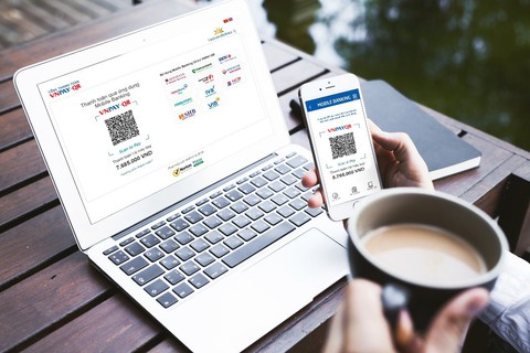 Mua vé máy bay Vietnam Airlines bằng QR Code - Ảnh 1. Mua vé máy bay Vietnam Airlines bằng QR Code - Ảnh 1.
