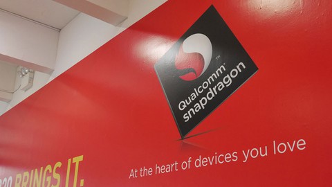 Qualcomm giới thiệu 3 loại chip mới cho thiết bị tầm trung - Ảnh 1. Qualcomm giới thiệu 3 loại chip mới cho thiết bị tầm trung - Ảnh 1.