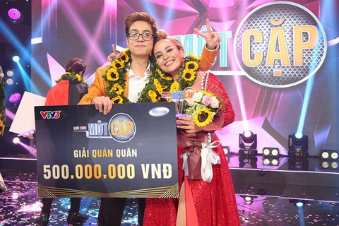 Tin hot 3-6: Quốc Nghiệp giấu vợ việc bị chấn thương cổ trước bán kết - Ảnh 9. Tin hot 3-6: Quốc Nghiệp giấu vợ việc bị chấn thương cổ trước bán kết - Ảnh 9.