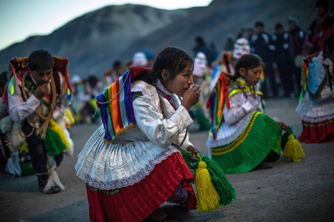 Rực rỡ sắc màu tại lễ hội tuyết và sao ở Peru - Ảnh 3. Rực rỡ sắc màu tại lễ hội tuyết và sao ở Peru - Ảnh 3.