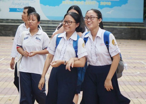 Sự kỳ vọng là áp lực hay động lực vào đề thi văn lớp 10 chuyên - Ảnh 4. Sự kỳ vọng là áp lực hay động lực vào đề thi văn lớp 10 chuyên - Ảnh 4.