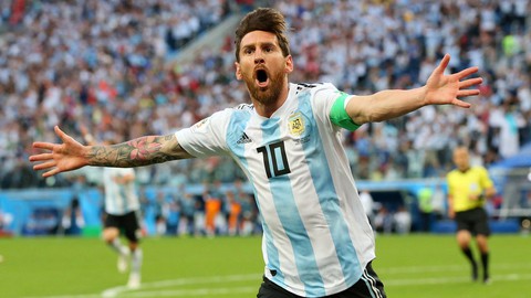 Cân áp lực gánh team của Messi và Ronaldo - Ảnh 5. Cân áp lực gánh team của Messi và Ronaldo - Ảnh 5.