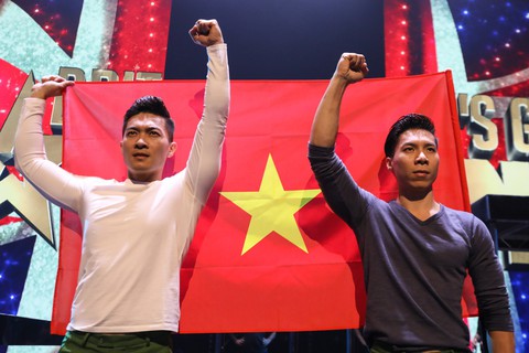 Quốc Cơ, Quốc Nghiệp nhảy mạo hiểm nhưng vẫn trắng tay ở chung kết BGT 2018 - Ảnh 6. Quốc Cơ, Quốc Nghiệp nhảy mạo hiểm nhưng vẫn trắng tay ở chung kết BGT 2018 - Ảnh 6.