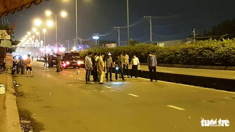 Súng nổ vô đoàn xe đi bão, thanh niên 19 tuổi trúng đạn tử vong - Ảnh 2. Súng nổ vô đoàn xe đi bão, thanh niên 19 tuổi trúng đạn tử vong - Ảnh 2.