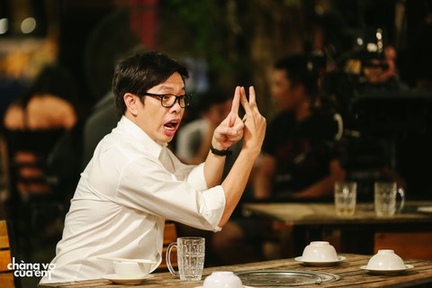 Hình ảnh mới cúa Thái Hoà trong bộ phim thứ 7 cùng Charlie Nguyễn - Ảnh 7. Hình ảnh mới cúa Thái Hoà trong bộ phim thứ 7 cùng Charlie Nguyễn - Ảnh 7.