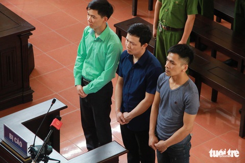Trả hồ sơ vụ chạy thận, kiến nghị khởi tố 2 trưởng khoa - Ảnh 3. Trả hồ sơ vụ chạy thận, kiến nghị khởi tố 2 trưởng khoa - Ảnh 3.