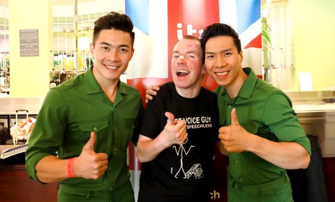 Quốc Cơ, Quốc Nghiệp kiên cường và tiếc nuối ở Britains Got Talent - Ảnh 4. Quốc Cơ, Quốc Nghiệp kiên cường và tiếc nuối ở Britains Got Talent - Ảnh 4.