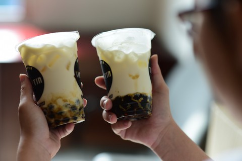 Mê mẩn sữa tươi trân châu đường đen - Ảnh 1. Mê mẩn sữa tươi trân châu đường đen - Ảnh 1.