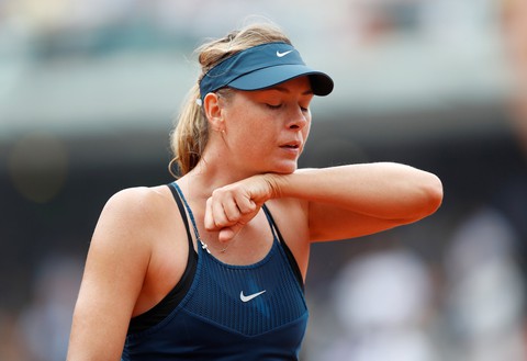 Thắng nhanh Sharapova, Muguruza gặp Halep ở bán kết Roland Garros - Ảnh 2. Thắng nhanh Sharapova, Muguruza gặp Halep ở bán kết Roland Garros - Ảnh 2.
