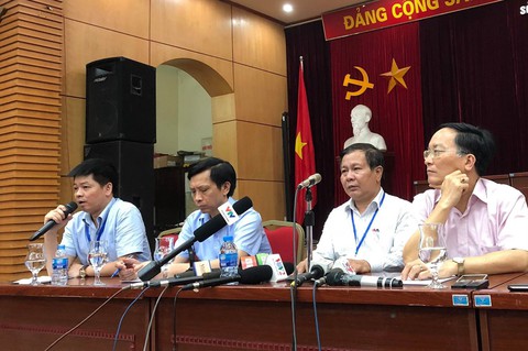 Sở GD-ĐT Hà Nội nói bị lọt đề văn, không phải lộ đề - Ảnh 1. Sở GD-ĐT Hà Nội nói bị lọt đề văn, không phải lộ đề - Ảnh 1.