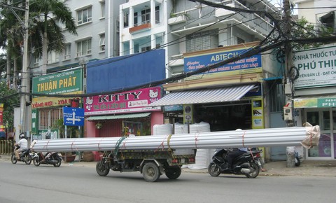Những hung thần trên đường phố - Ảnh 1. Những hung thần trên đường phố - Ảnh 1.