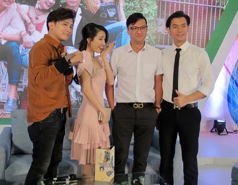 Nhã Phương sờ soạng mất kiểm soát với Nhan Phúc Vinh - Ảnh 1. Nhã Phương sờ soạng mất kiểm soát với Nhan Phúc Vinh - Ảnh 1.