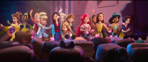 Wreck-It-Ralph 2 và sự trưng hàng hoành tráng của nhà Disney - Ảnh 4. Wreck-It-Ralph 2 và sự trưng hàng hoành tráng của nhà Disney - Ảnh 4.