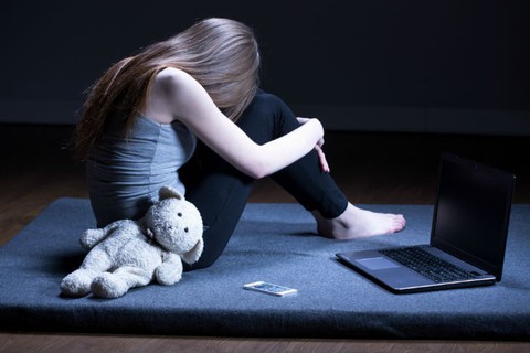 Cách nào ngăn tự tử hiệu quả? - Ảnh 4. Cách nào ngăn tự tử hiệu quả? - Ảnh 4.