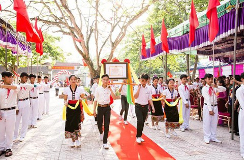 Trường THCS Chi Khê - Nghệ An đạt chuẩn quốc gia - Ảnh 1. Trường THCS Chi Khê - Nghệ An đạt chuẩn quốc gia - Ảnh 1.