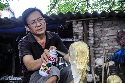 Độc đáo cúp vàng World Cup made in Việt Nam - Ảnh 6. Độc đáo cúp vàng World Cup made in Việt Nam - Ảnh 6.