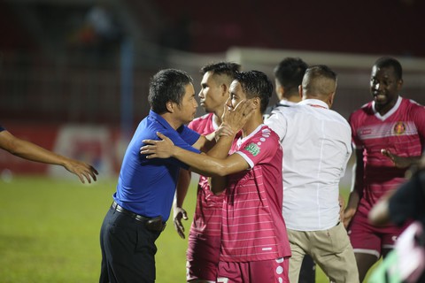Tài Em cùng CLB Sài Gòn thắng trận cầu 6 điểm - Ảnh 7. Tài Em cùng CLB Sài Gòn thắng trận cầu 6 điểm - Ảnh 7.