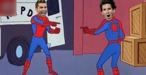 Messi và Ronaldo hẹn nhau tại sân bay sau khi bị loại - Ảnh 2. Messi và Ronaldo hẹn nhau tại sân bay sau khi bị loại - Ảnh 2.