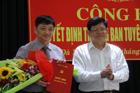 Đà Nẵng giới thiệu ông Đặng Việt Dũng trở lại làm phó chủ tịch - Ảnh 1. Đà Nẵng giới thiệu ông Đặng Việt Dũng trở lại làm phó chủ tịch - Ảnh 1.