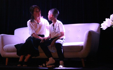 Hãy nhớ, mi sẽ chết: Nước mắt, để làm gì? - Ảnh 5. Hãy nhớ, mi sẽ chết: Nước mắt, để làm gì? - Ảnh 5.
