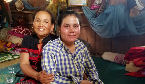Người mẹ vĩ đại giữa núi rừng - Ảnh 4. Người mẹ vĩ đại giữa núi rừng - Ảnh 4.