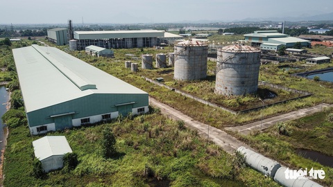Dự án Ethanol nghìn tỉ ở Phú Thọ trở thành đống rỉ sét - Ảnh 2. Dự án Ethanol nghìn tỉ ở Phú Thọ trở thành đống rỉ sét - Ảnh 2.