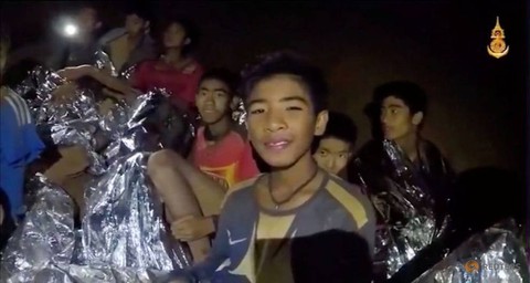 Bác sĩ cấm đội bóng Heo Rừng của Thái Lan tới Nga xem World Cup - Ảnh 1. Bác sĩ cấm đội bóng Heo Rừng của Thái Lan tới Nga xem World Cup - Ảnh 1.
