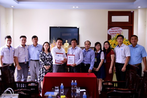 ĐH Công nghiệp thực phẩm TP.HCM xét tuyển học bạ THPT - Ảnh 2. ĐH Công nghiệp thực phẩm TP.HCM xét tuyển học bạ THPT - Ảnh 2.