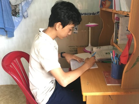 Vươn lên từ đất đỏ - Ảnh 5. Vươn lên từ đất đỏ - Ảnh 5.