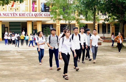 Hơn 80% thí sinh Quảng Trị dưới trung bình môn sử, tiếng Anh - Ảnh 1. Hơn 80% thí sinh Quảng Trị dưới trung bình môn sử, tiếng Anh - Ảnh 1.