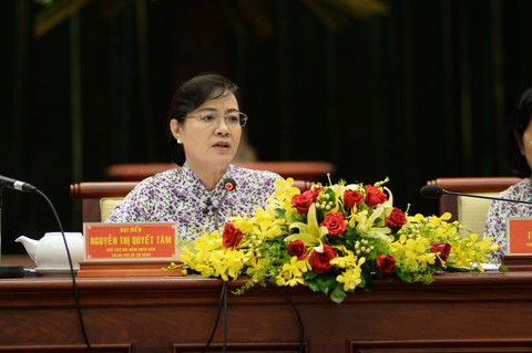 Mỗi ngày TP.HCM thải ra công cộng 2.300 tấn rác - Ảnh 1. Mỗi ngày TP.HCM thải ra công cộng 2.300 tấn rác - Ảnh 1.