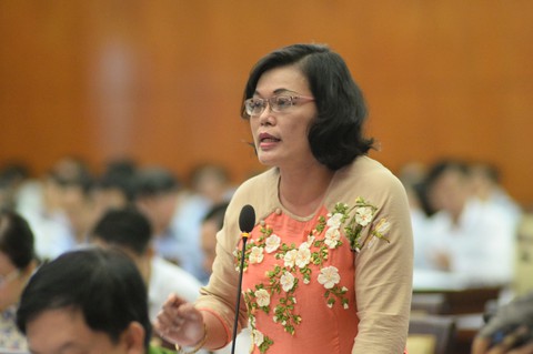 Anh công nhân thoát nước lay động trái tim nhiều đại biểu - Ảnh 3. Anh công nhân thoát nước lay động trái tim nhiều đại biểu - Ảnh 3.
