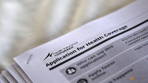 Chính quyền Trump cắt quỹ hỗ trợ người dân mua Obamacare - Ảnh 1. Chính quyền Trump cắt quỹ hỗ trợ người dân mua Obamacare - Ảnh 1.