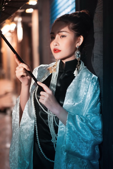 Ngân Anh đầy khác lạ cùng Bí mật Tokyo - Ảnh 2. Ngân Anh đầy khác lạ cùng Bí mật Tokyo - Ảnh 2.