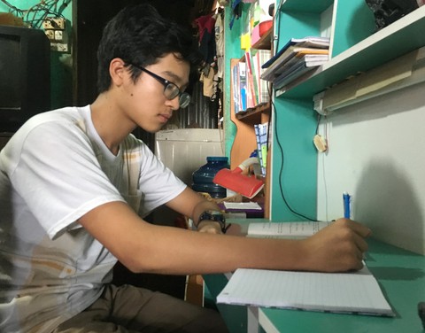 Ở nhà thuê dành tiền cho con đi học - Ảnh 1. Ở nhà thuê dành tiền cho con đi học - Ảnh 1.