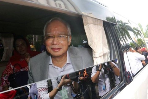 Cựu thủ tướng Malayisa Najib bị khóa tài khoản ngân hàng - Ảnh 1. Cựu thủ tướng Malayisa Najib bị khóa tài khoản ngân hàng - Ảnh 1.