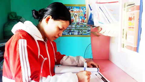 Vòng nguyệt quế chờ cô học trò nghị lực - Ảnh 1. Vòng nguyệt quế chờ cô học trò nghị lực - Ảnh 1.