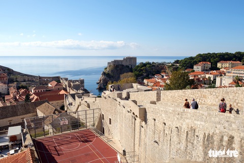 Trò chơi vương quyền ở Croatia - Ảnh 6. Trò chơi vương quyền ở Croatia - Ảnh 6.