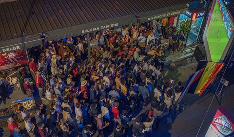 Cơn sốt World Cup tại Campuchia trước trận chung kết - Ảnh 4. Cơn sốt World Cup tại Campuchia trước trận chung kết - Ảnh 4.