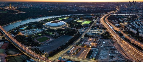 Ngắm sân vận động khổng lồ nơi diễn ra chung kết World Cup 2018 - Ảnh 7. Ngắm sân vận động khổng lồ nơi diễn ra chung kết World Cup 2018 - Ảnh 7.