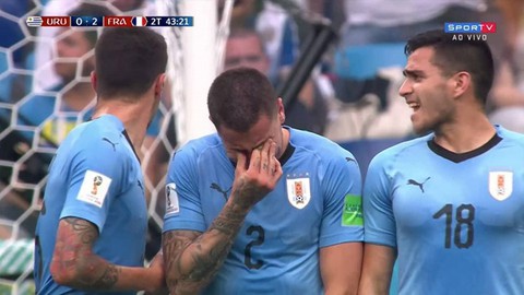 Những giọt nước mắt trên sân cỏ World Cup 2018 - Ảnh 15. Những giọt nước mắt trên sân cỏ World Cup 2018 - Ảnh 15.