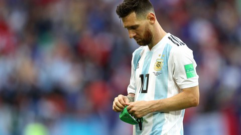 Những giọt nước mắt trên sân cỏ World Cup 2018 - Ảnh 7. Những giọt nước mắt trên sân cỏ World Cup 2018 - Ảnh 7.