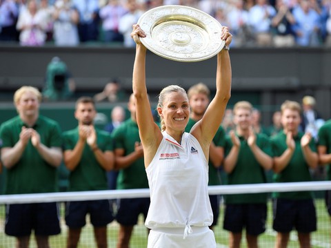 Serena Williams thất bại trong trận chung kết Wimbledon - Ảnh 1. Serena Williams thất bại trong trận chung kết Wimbledon - Ảnh 1.