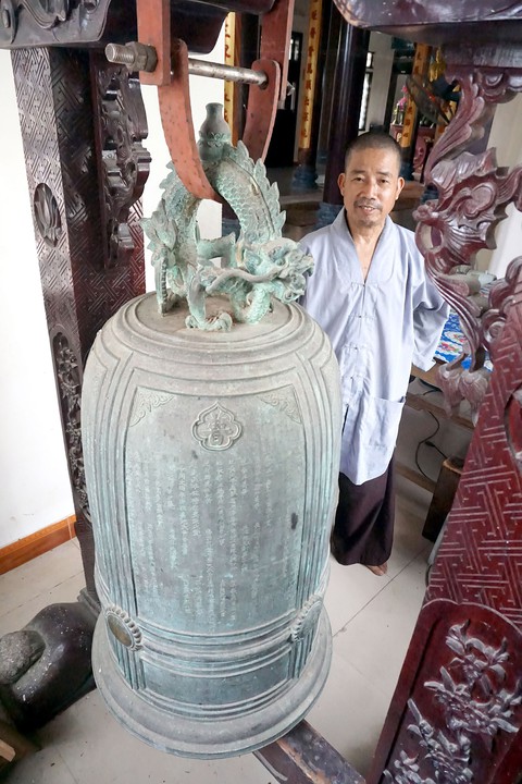 Bảo vật lưu lạc của nhà chùa: Chuông vua - Ảnh 1. Bảo vật lưu lạc của nhà chùa: Chuông vua - Ảnh 1.